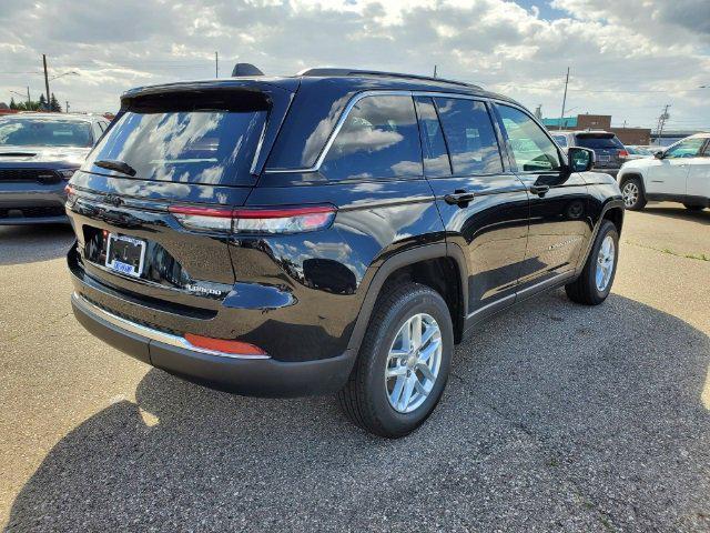 new 2024 Jeep Grand Cherokee car, priced at $43,175