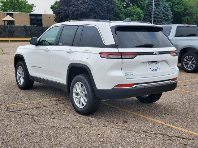 new 2024 Jeep Grand Cherokee car, priced at $42,580