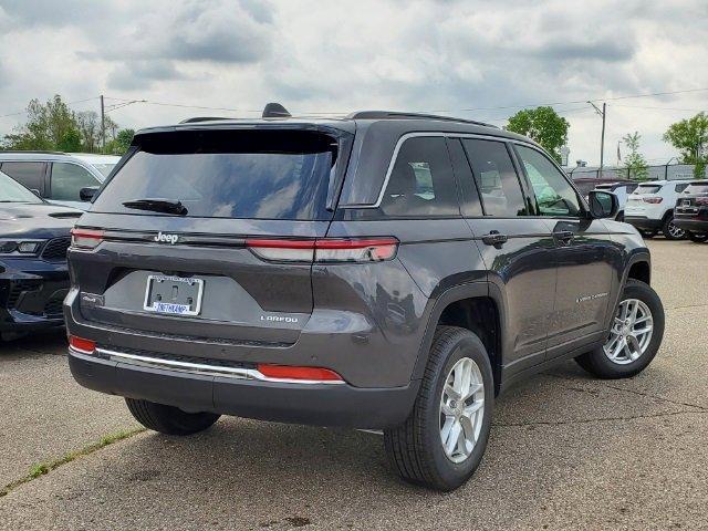 new 2024 Jeep Grand Cherokee car, priced at $43,175