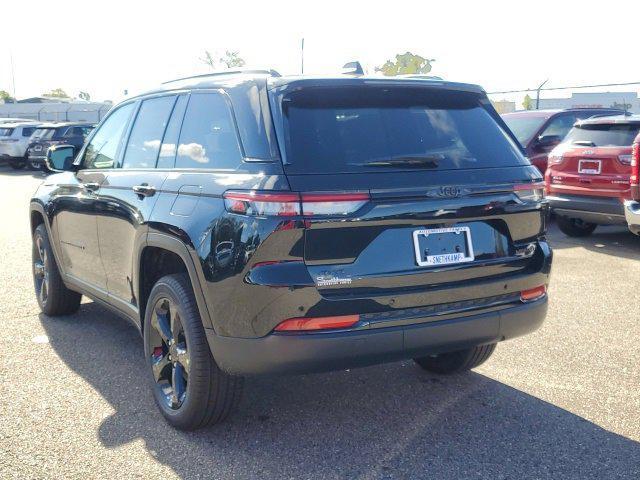 new 2025 Jeep Grand Cherokee car, priced at $52,535