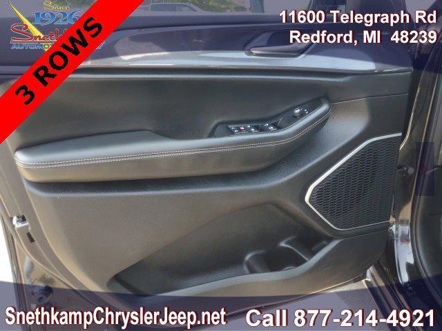 used 2021 Jeep Grand Cherokee L car, priced at $29,495