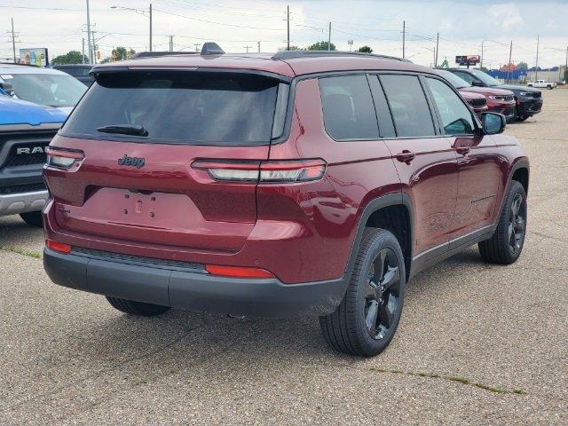 new 2024 Jeep Grand Cherokee L car, priced at $55,020