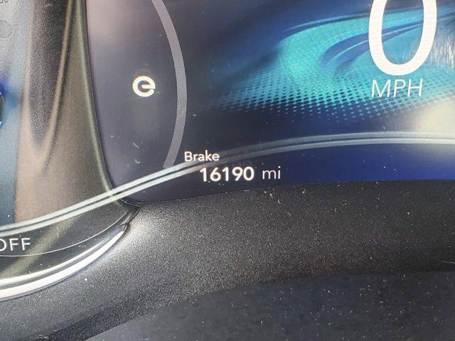 used 2022 Chrysler Pacifica Hybrid car, priced at $36,995