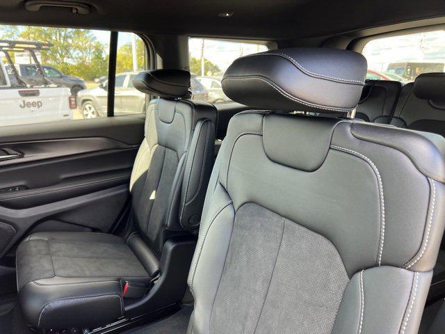 new 2025 Jeep Grand Cherokee L car, priced at $45,485