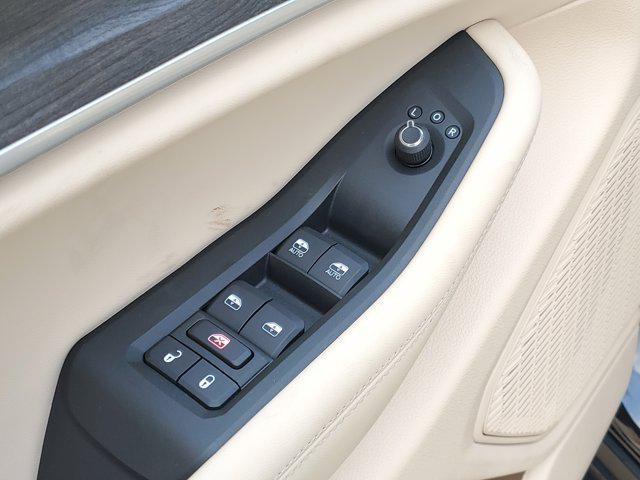 new 2025 Jeep Grand Cherokee car, priced at $52,735