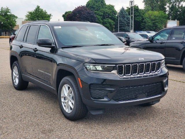 new 2024 Jeep Grand Cherokee car, priced at $43,175