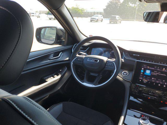 new 2025 Jeep Grand Cherokee car, priced at $46,730