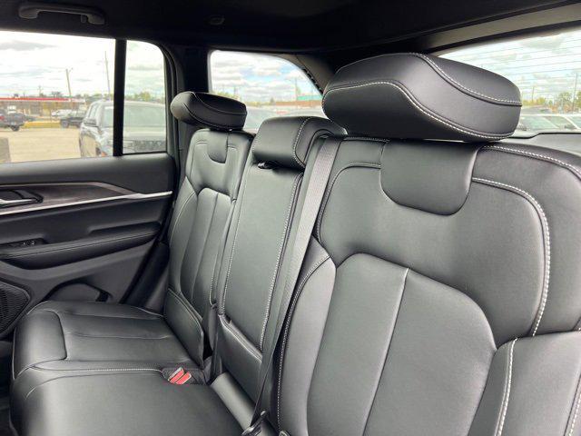 new 2025 Jeep Grand Cherokee car, priced at $46,545
