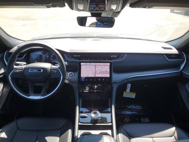new 2025 Jeep Grand Cherokee car, priced at $52,735