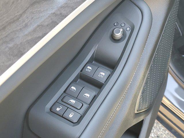 new 2025 Jeep Grand Cherokee car, priced at $52,735