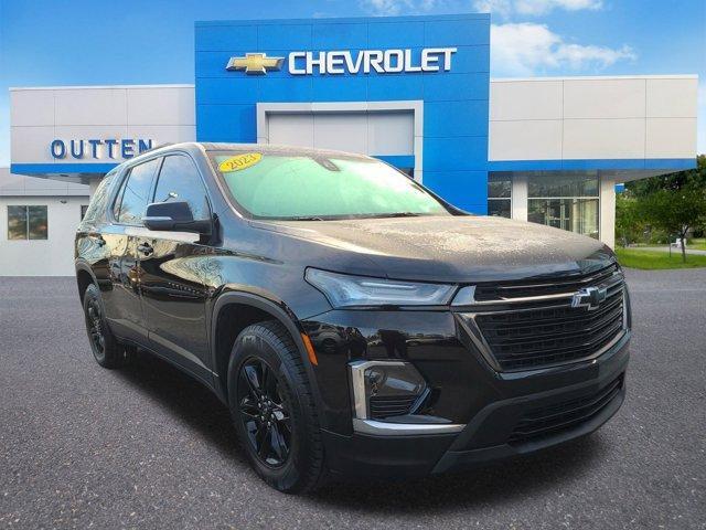 used 2023 Chevrolet Traverse car, priced at $34,385