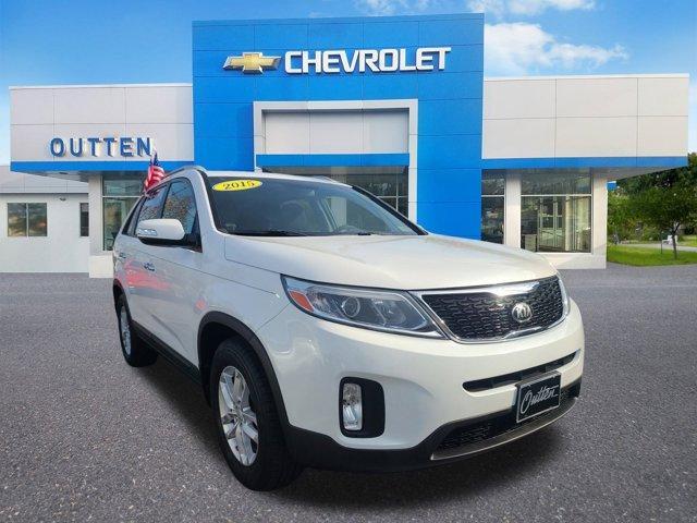 used 2015 Kia Sorento car, priced at $12,795