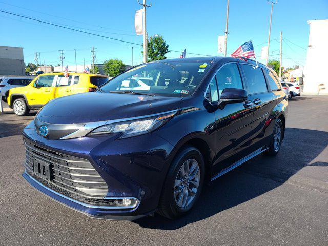 used 2022 Toyota Sienna car, priced at $39,333