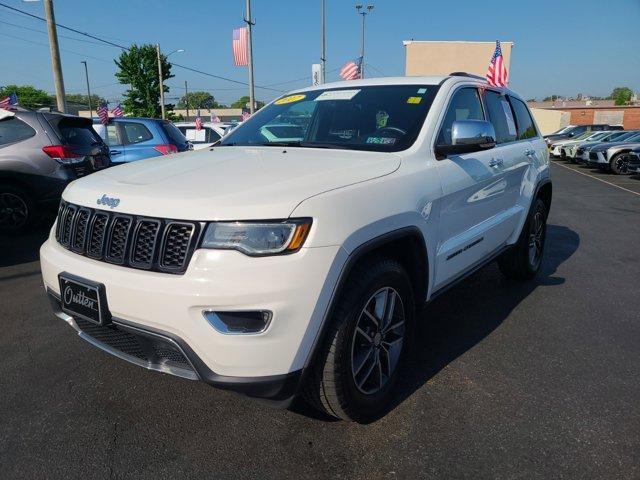 used 2017 Jeep Grand Cherokee car, priced at $18,395