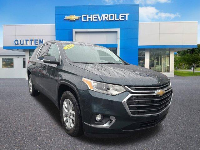 used 2021 Chevrolet Traverse car, priced at $30,000