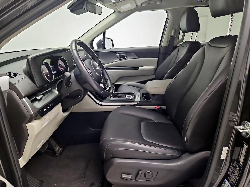 used 2023 Kia Carnival car, priced at $33,998