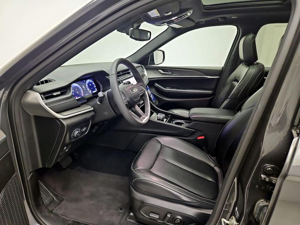 used 2024 Jeep Grand Cherokee car, priced at $35,998