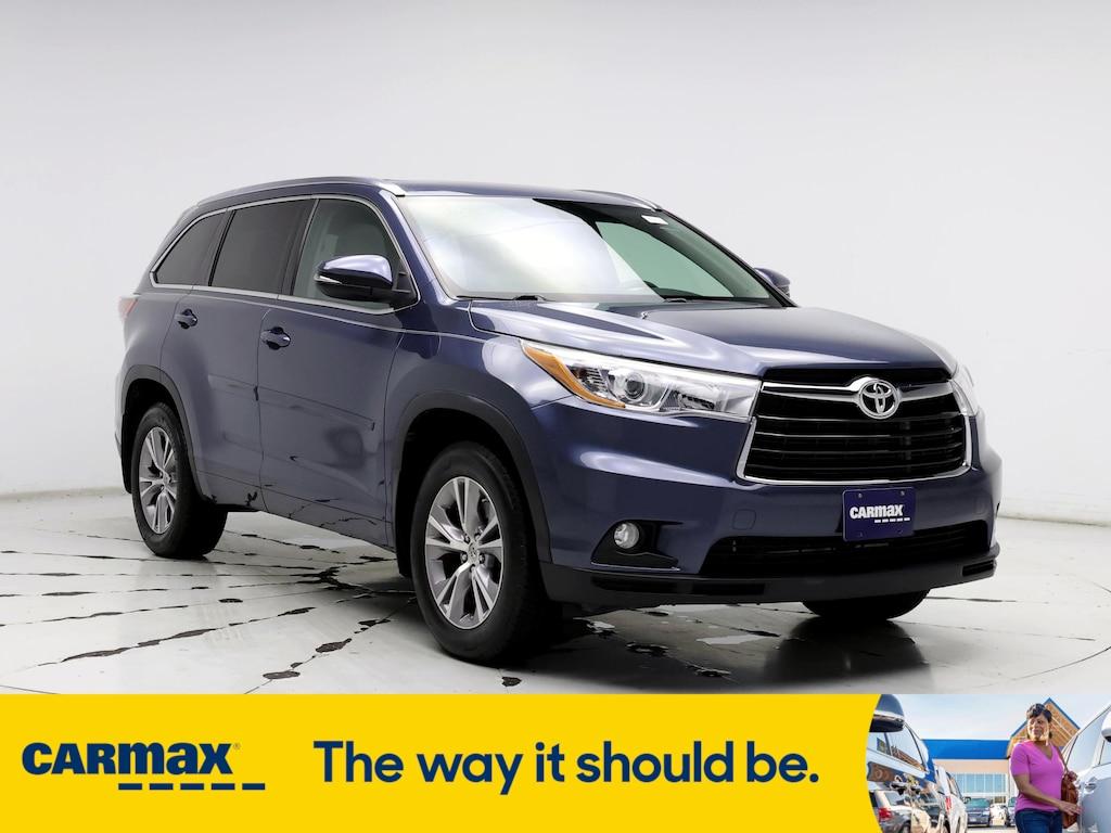 used 2015 Toyota Highlander car, priced at $24,998