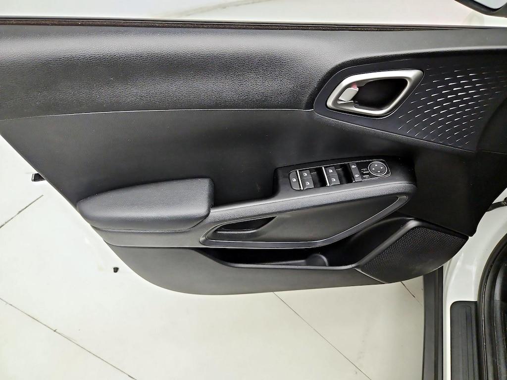 used 2020 Kia Soul car, priced at $17,998