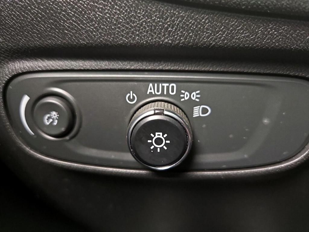 used 2022 Chevrolet Equinox car, priced at $19,998