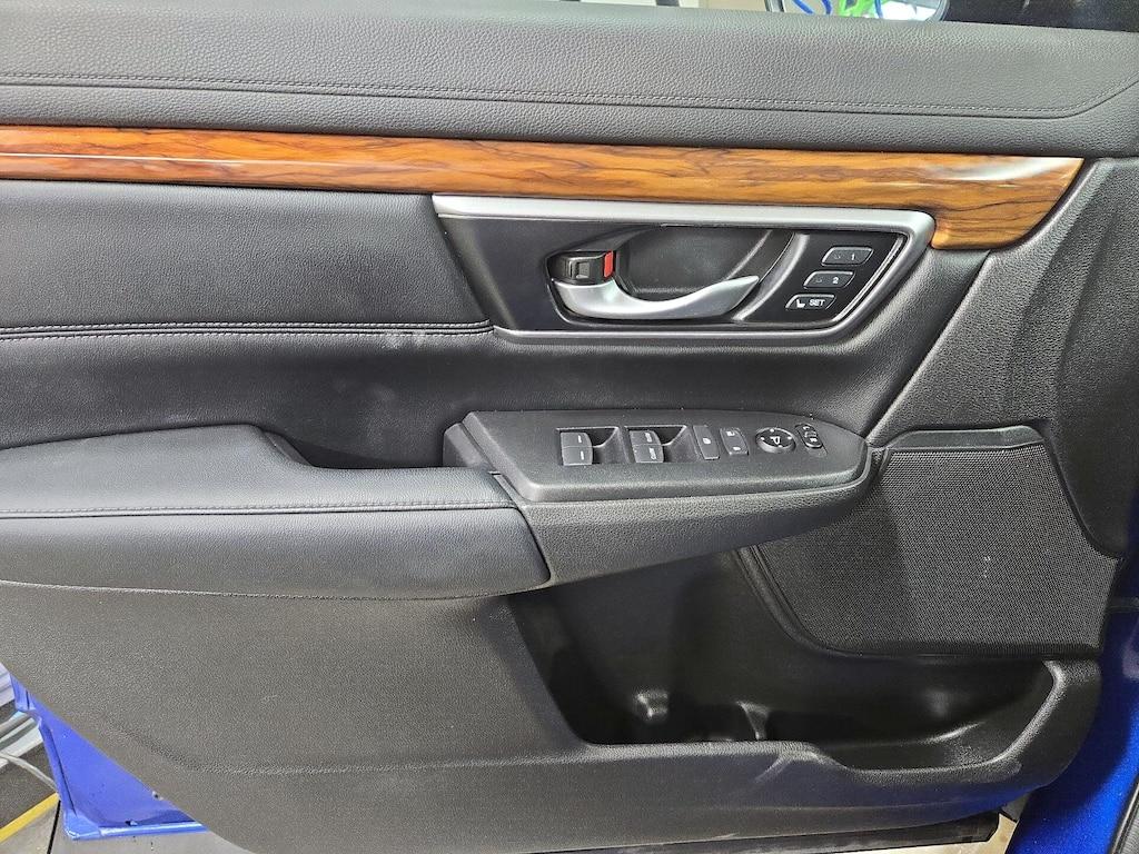 used 2022 Honda CR-V car, priced at $28,998