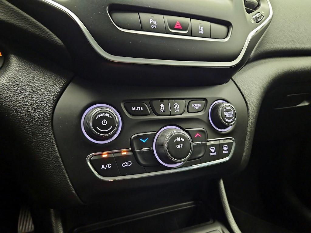 used 2021 Jeep Cherokee car, priced at $20,998