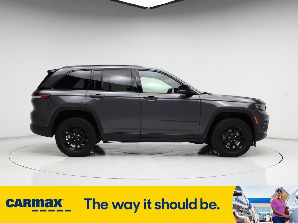 used 2024 Jeep Grand Cherokee car, priced at $32,998