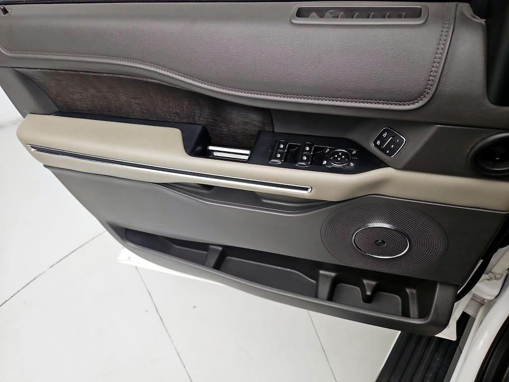 used 2018 Ford Expedition car, priced at $36,998
