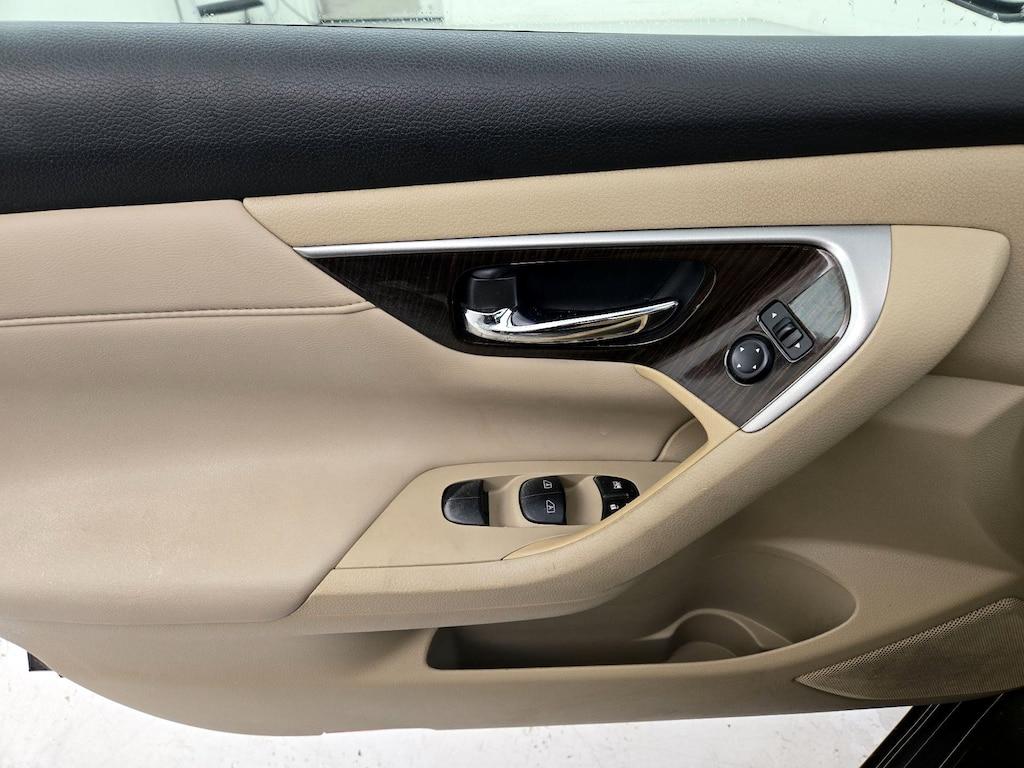 used 2015 Nissan Altima car, priced at $14,998