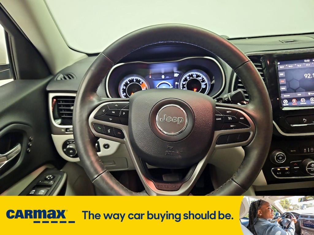 used 2019 Jeep Cherokee car, priced at $14,998