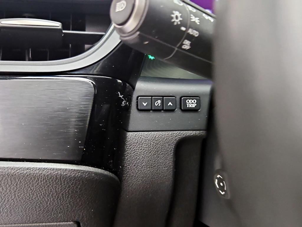 used 2024 Lexus ES 350 car, priced at $41,998