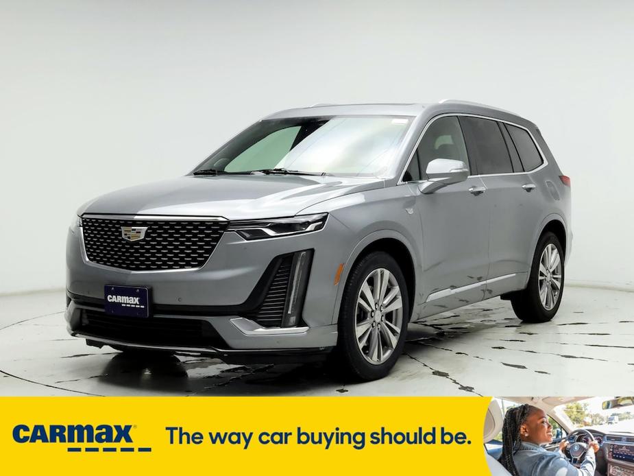 used 2023 Cadillac XT6 car, priced at $38,998