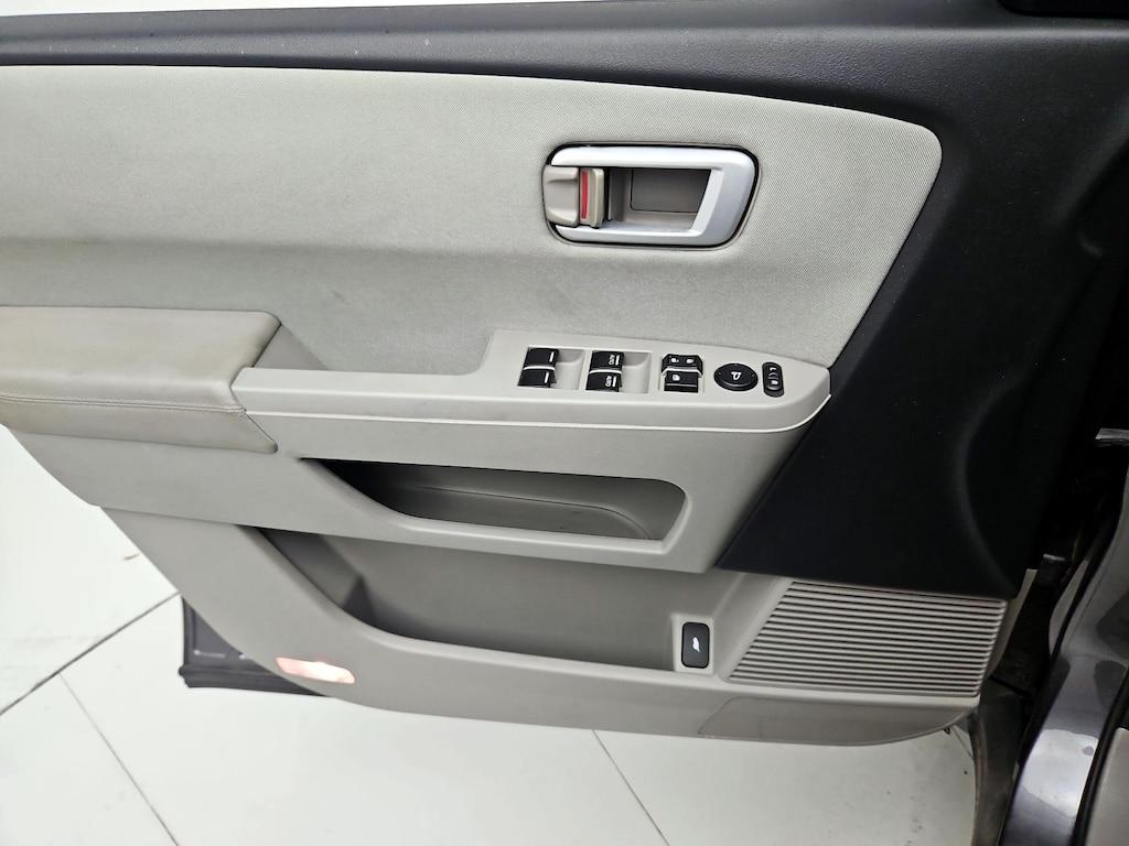 used 2015 Honda Pilot car, priced at $17,998