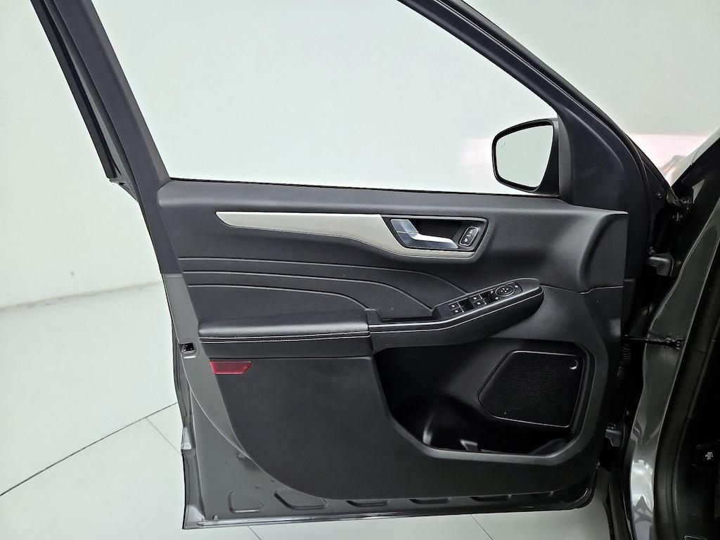 used 2022 Ford Escape car, priced at $19,998