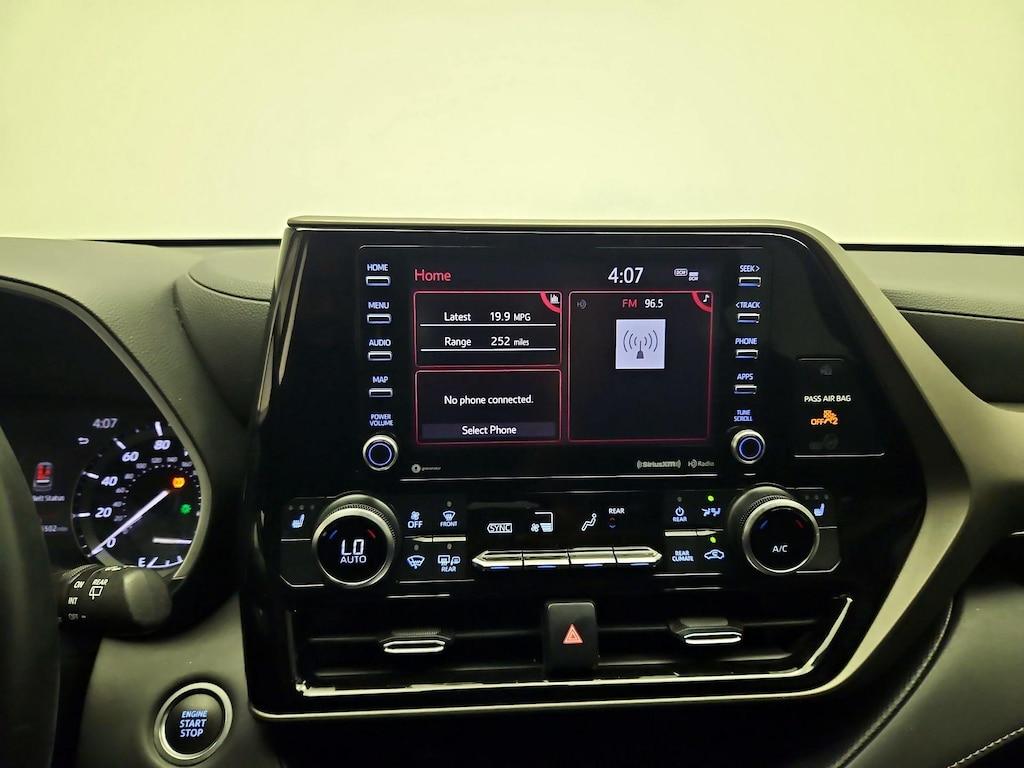 used 2021 Toyota Highlander car, priced at $30,998