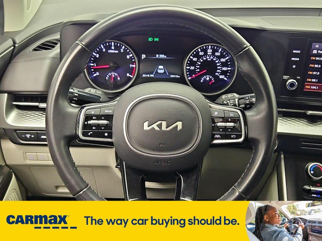 used 2023 Kia Carnival car, priced at $28,998