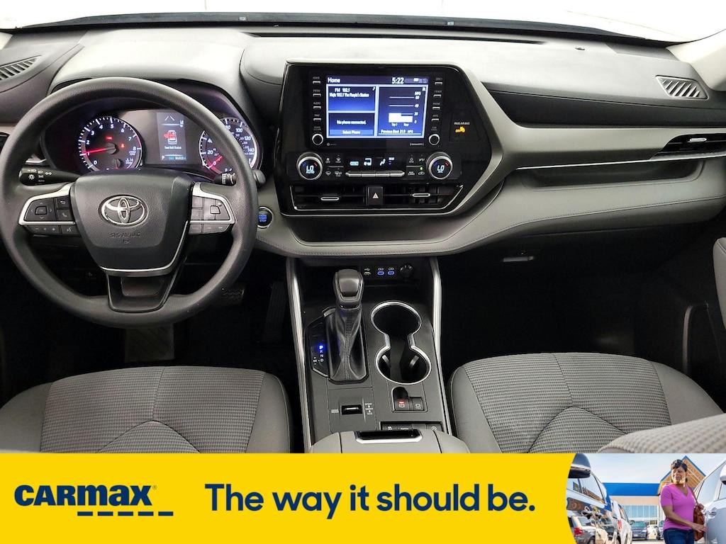 used 2022 Toyota Highlander car, priced at $25,998