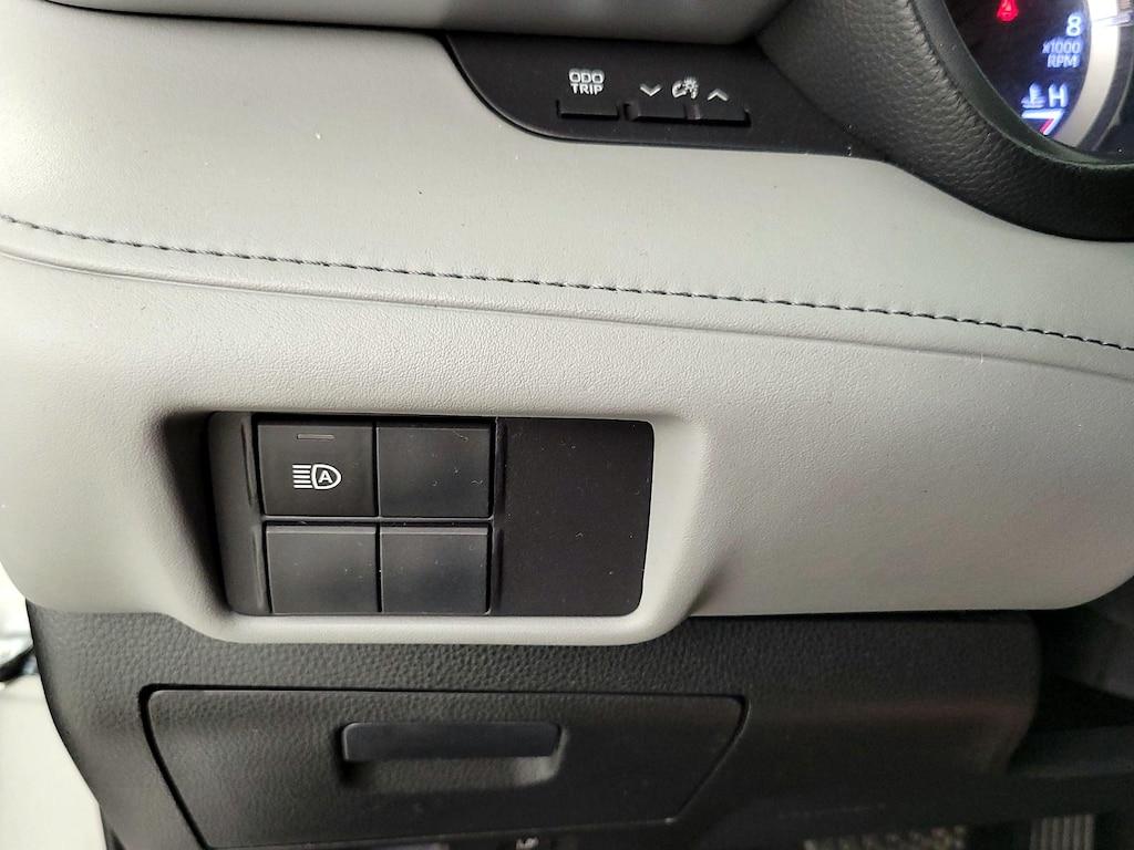 used 2022 Toyota Highlander car, priced at $25,998