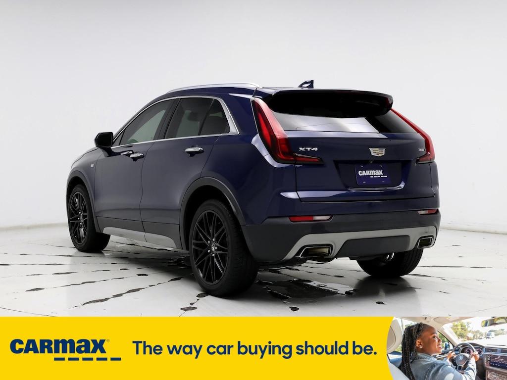 used 2020 Cadillac XT4 car, priced at $23,998