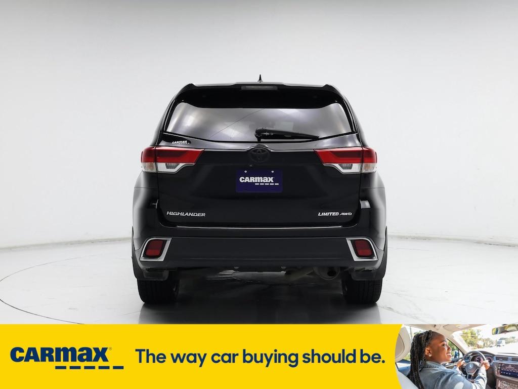used 2019 Toyota Highlander car, priced at $27,998