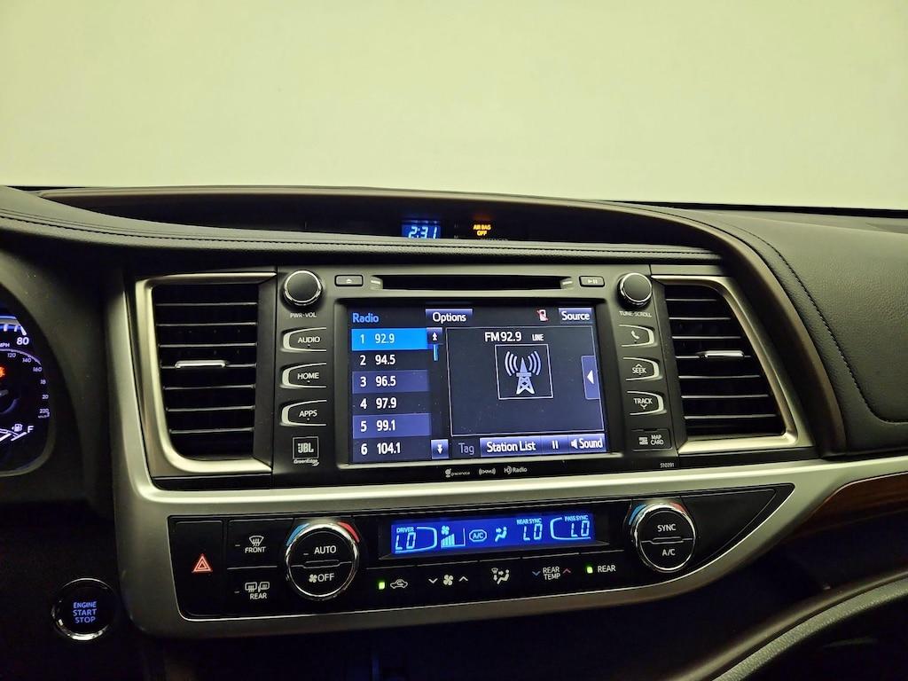 used 2019 Toyota Highlander car, priced at $27,998