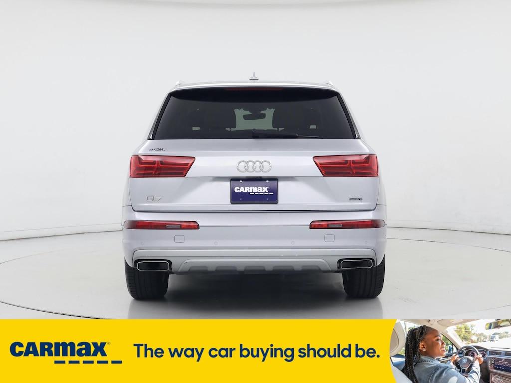 used 2018 Audi Q7 car, priced at $27,998