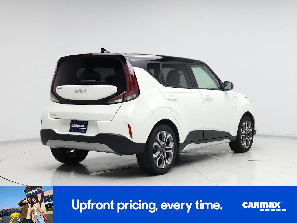 used 2025 Kia Soul car, priced at $25,998