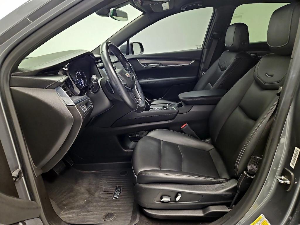 used 2022 Cadillac XT5 car, priced at $24,998