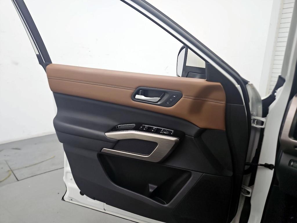 used 2023 Nissan Pathfinder car, priced at $37,998