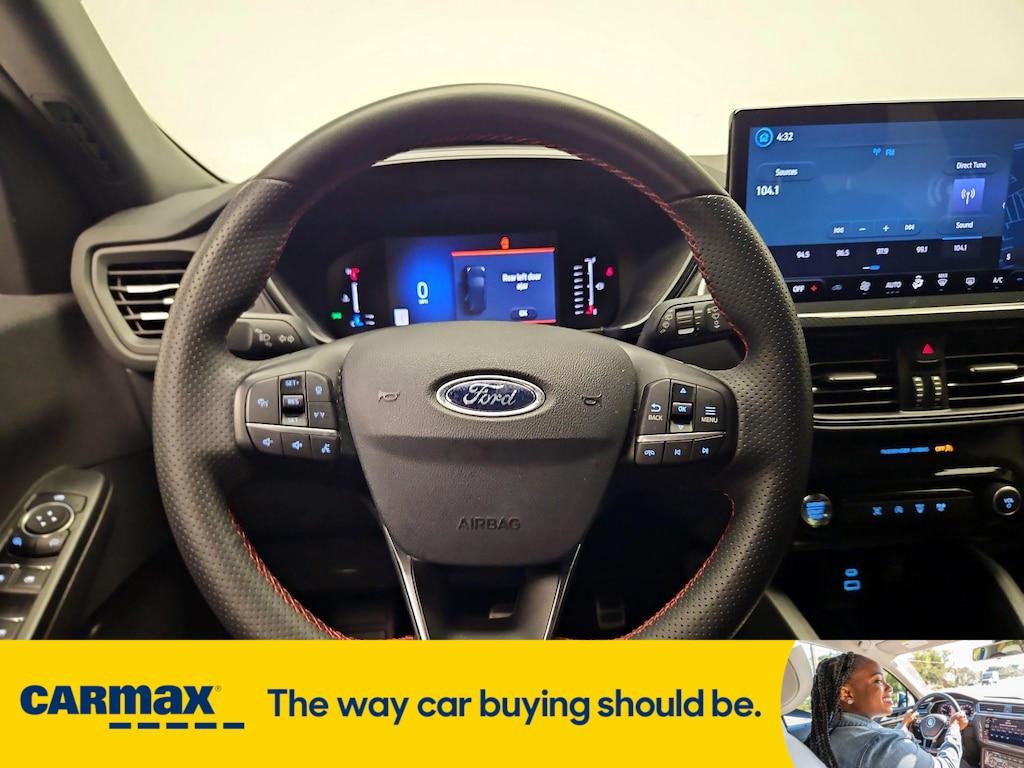 used 2023 Ford Escape car, priced at $20,998