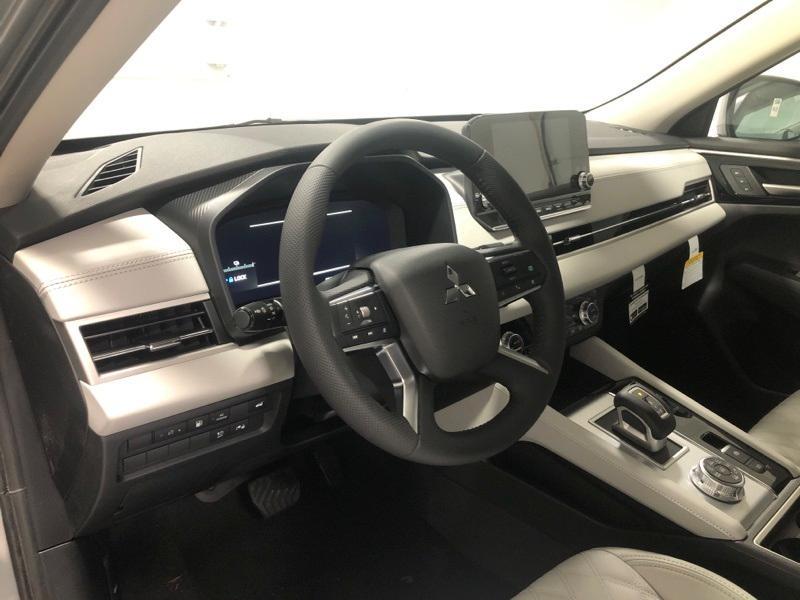 new 2024 Mitsubishi Outlander PHEV car, priced at $47,159