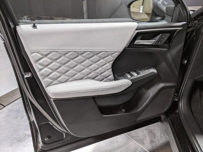new 2024 Mitsubishi Outlander PHEV car, priced at $44,200