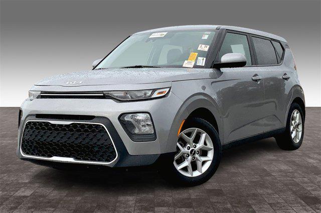 used 2022 Kia Soul car, priced at $15,987