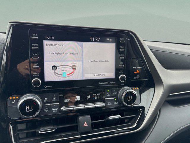 used 2022 Toyota Highlander Hybrid car, priced at $33,499